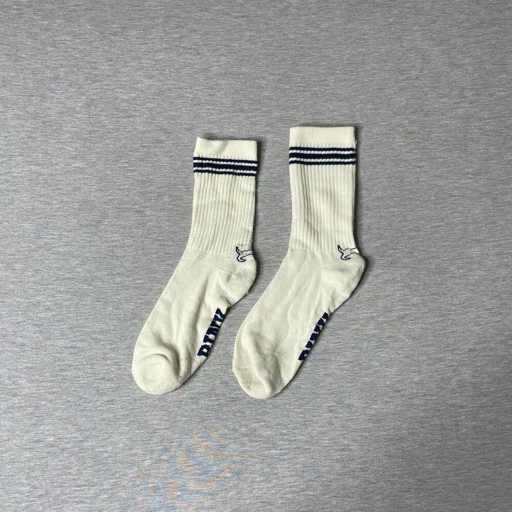 Victoria’s Secret PINK Women’s Stripe Crew Socks